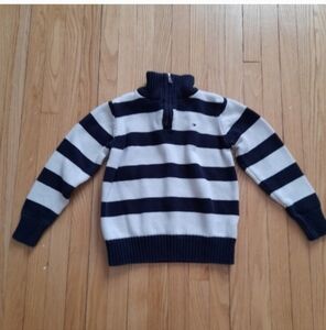 Tommy Hilfiger Navy and White Knit Sweater